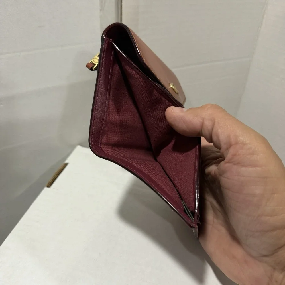 Coach Wyn Small Wallet In Colorblock Signature Canvas Brass/Tan/Rust C2329